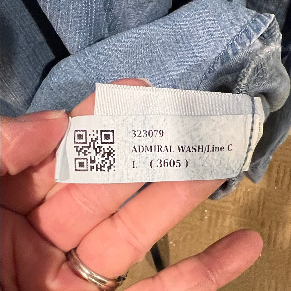 Liz Claiborne Light Blue Tencel Shirt - Picture 4 of 6